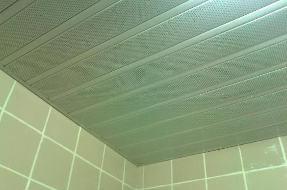 Hogyan szereljük fel a fürdőszobai mennyezetet?