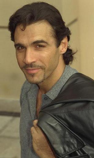 Actor Adrian Paul: Filmográfia, életrajz és érdekes adatok