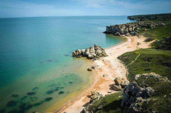 Általános strandok (Crimea): hol található a turisták leírása, értékelése?