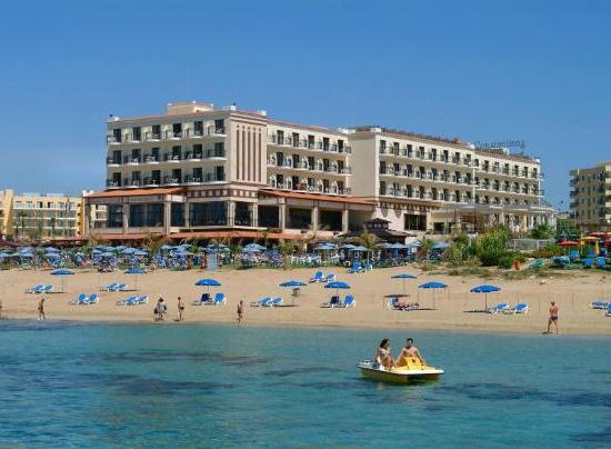 Ciprus hotelek privát stranddal: áttekintés