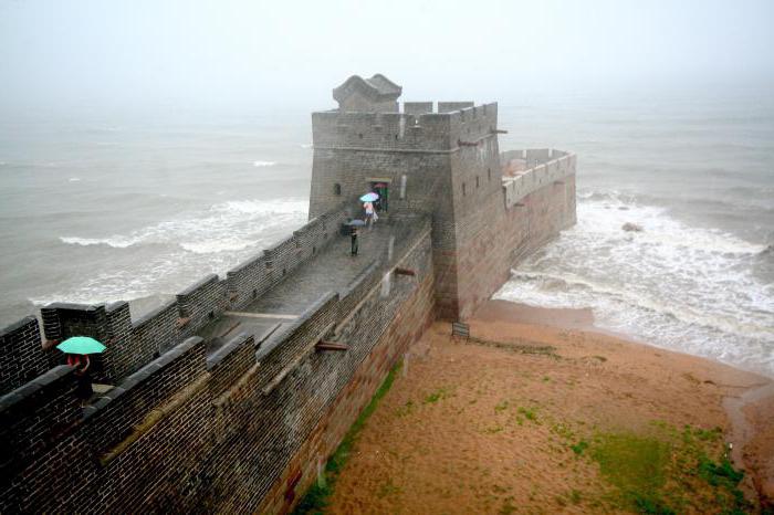 Kínai Nagy Fal: érdekes tények és az erekció története