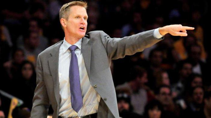 Steve Kerr kiváló játékos és jó edző.