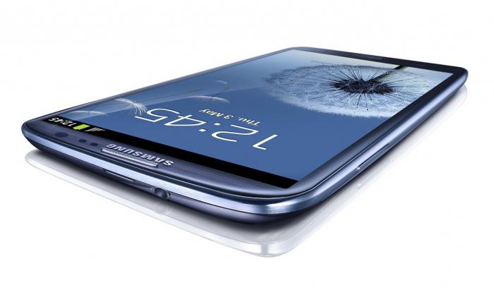 Miért van szükségünk gyökér jogokra a Samsung Galaxy S3-nak és mi a kommunikátor műszaki jellemzői?